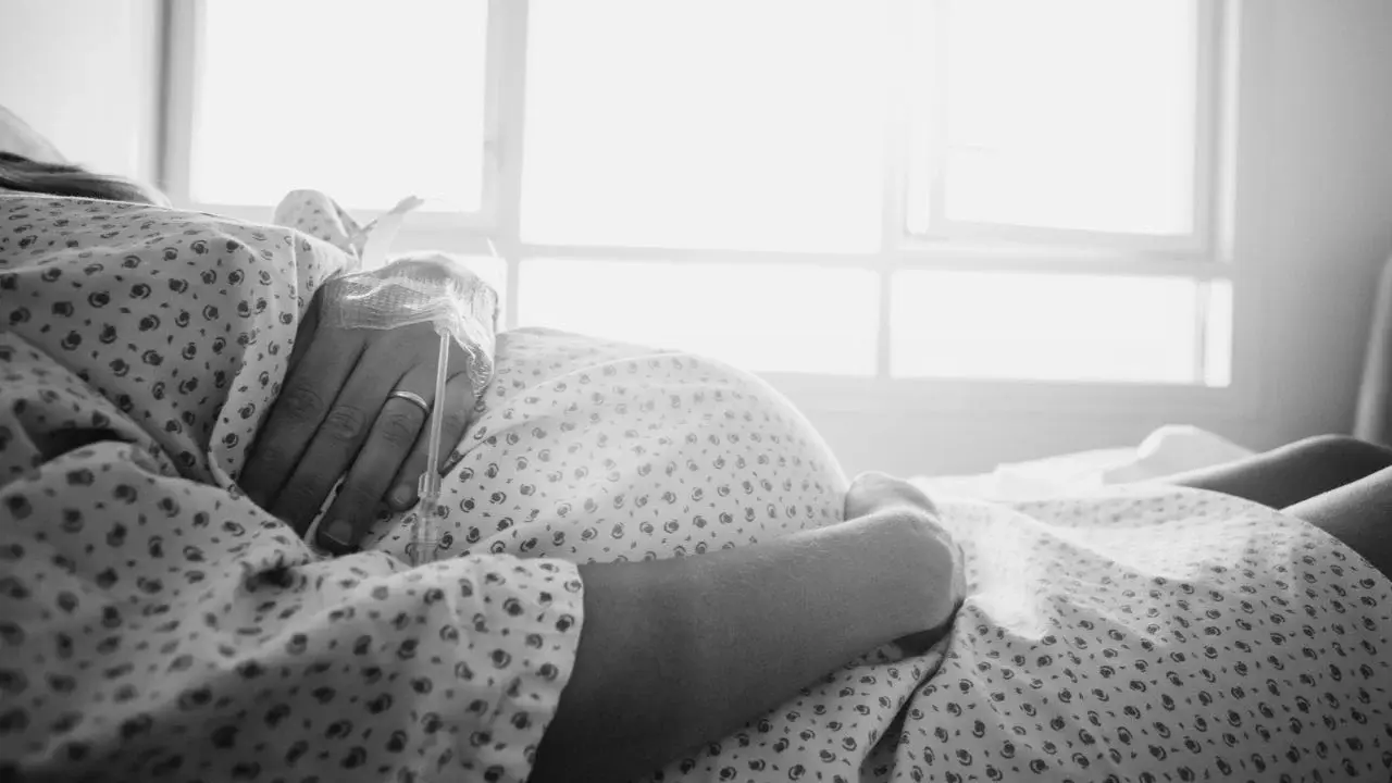 Ketamina, un aliat neașteptat în lupta împotriva depresiei postpartum la femeile cu cezari