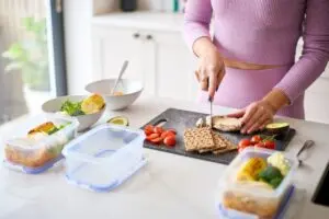 Mame, cum să pregătiți mesele de „back to school” fără să renunțați la dietă