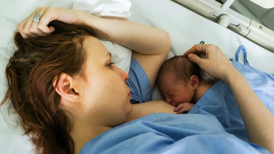 Verificarea postpartum la șase săptămâni: ce trebuie să știi înainte de consultație